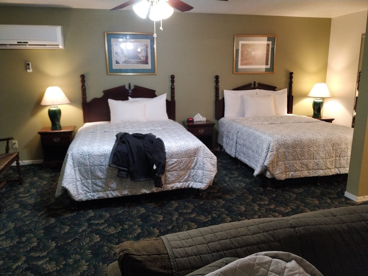 5th Street Inn Hotel 3