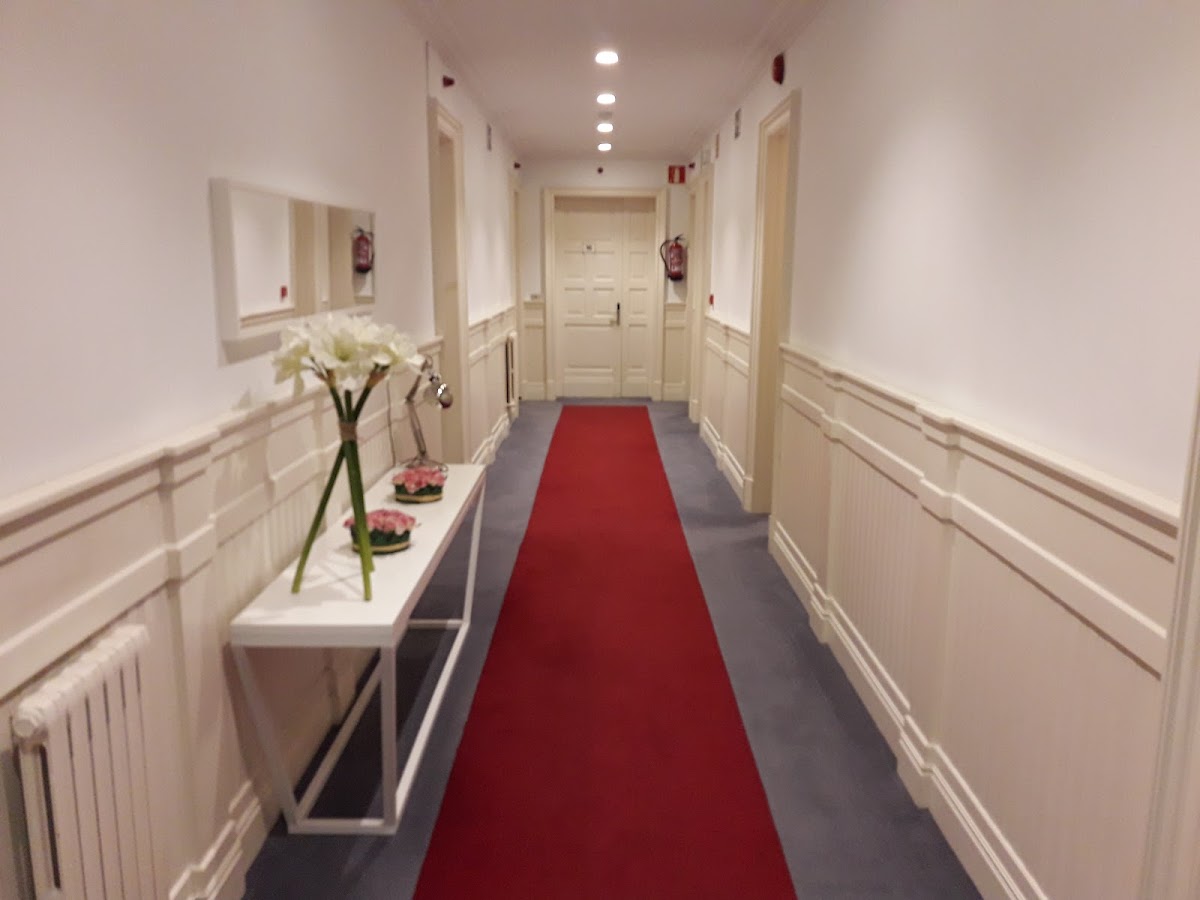 Olajauregi hotela Hotel 3
