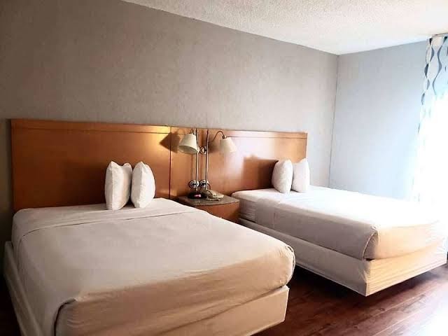 Motel 6 Savannah, GA - Gateway & I-95 Hotel 2