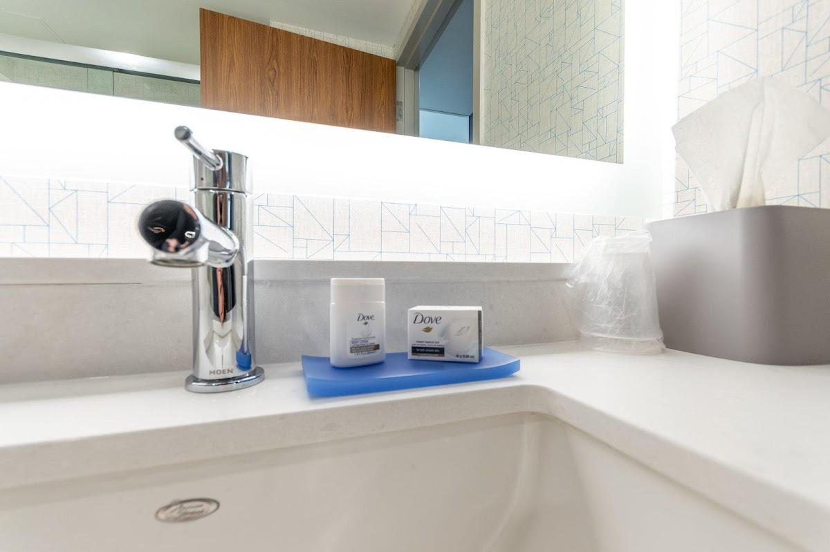 Holiday Inn Express & Suites Chilliwack East by IHG Hotel 2