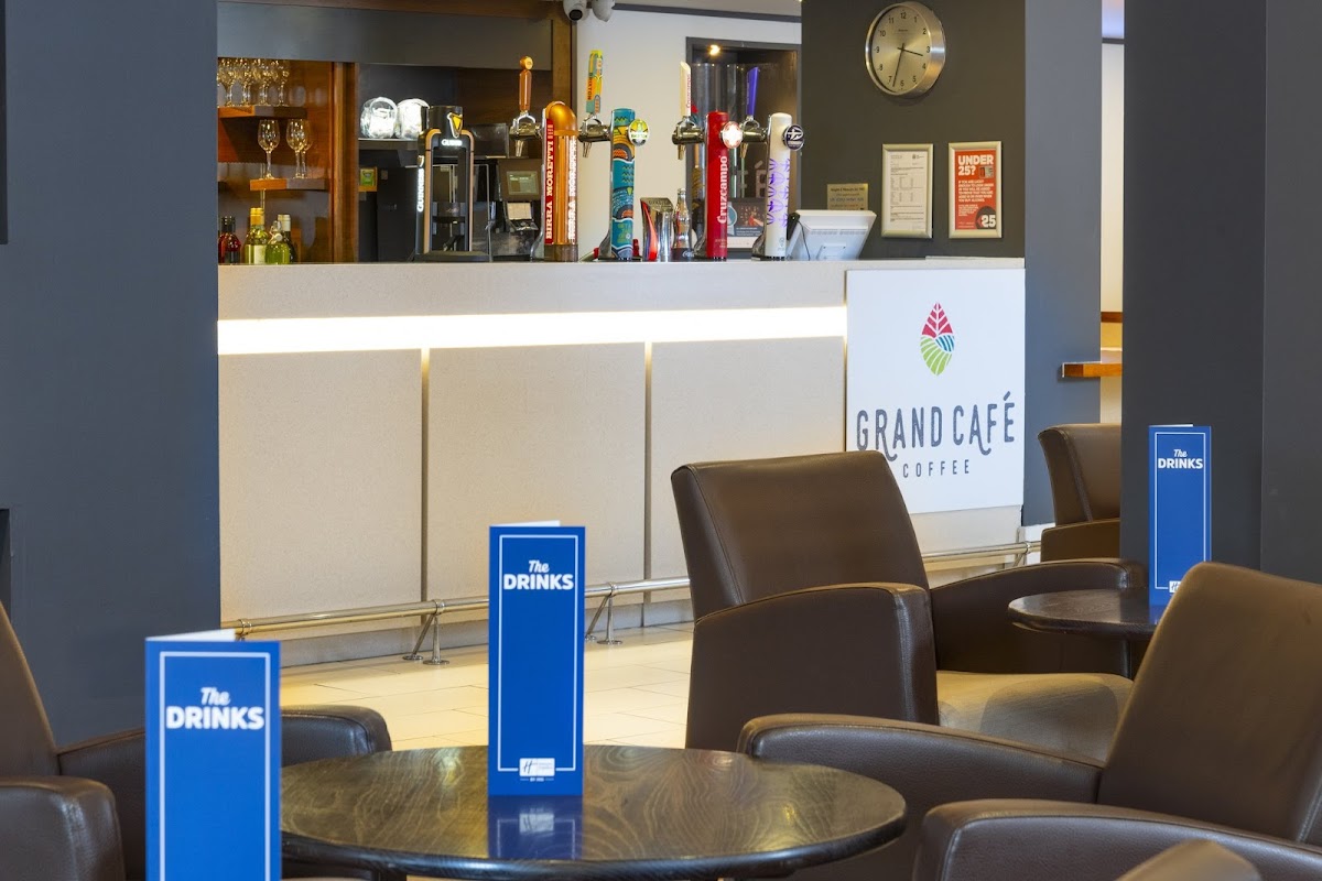 Holiday Inn Express Northampton - South by IHG Hotel 3
