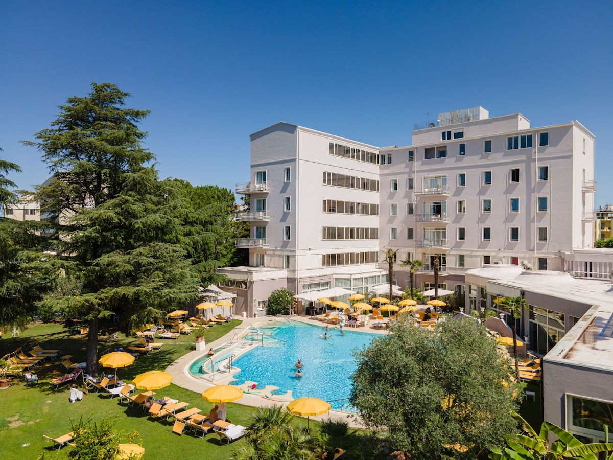 Sbirziola Hotels Terme Helvetia Hotel 2
