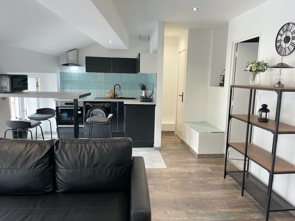 Logements CHIC & COSY Saint-Etienne Hotel 2