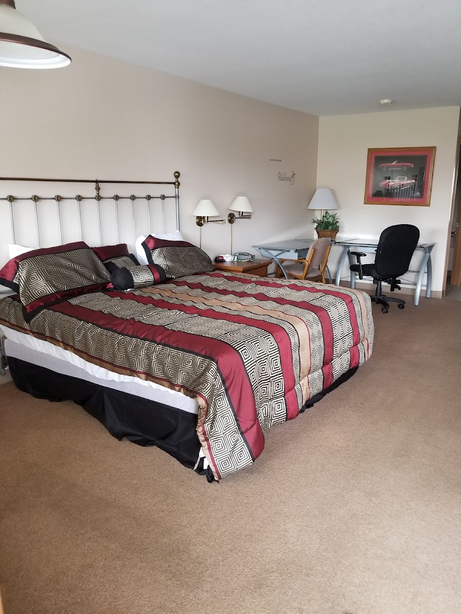 The Plaza Motel Hotel 2