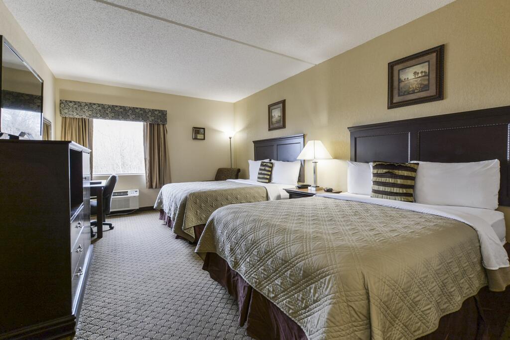 Grand View Inn and Suites Hotel 2