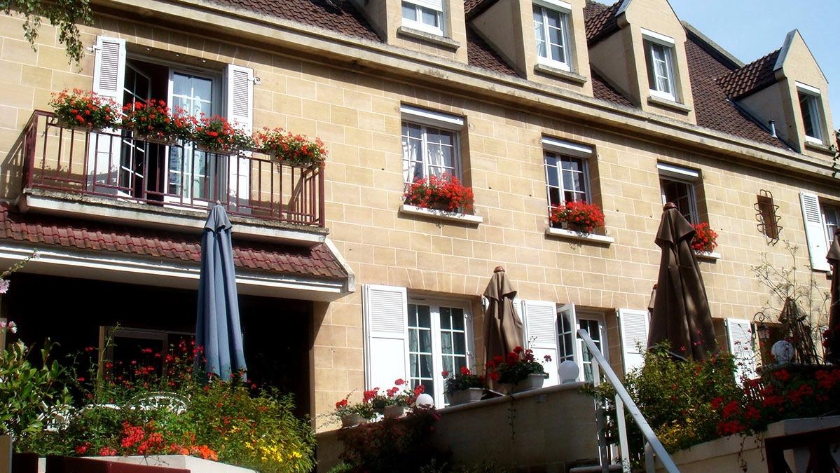 Logis Hôtel-Restaurant Les Airelles