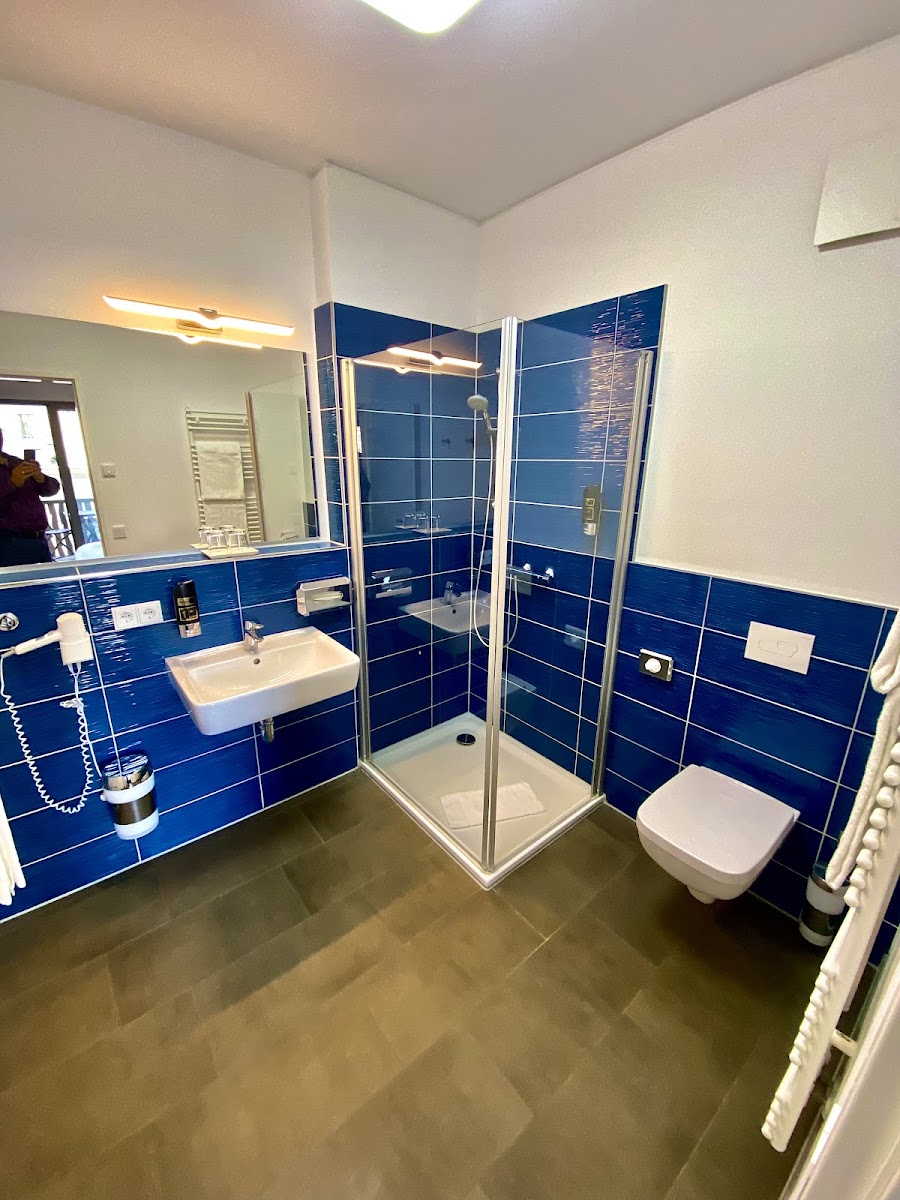 Best Western Plus Royal Suites