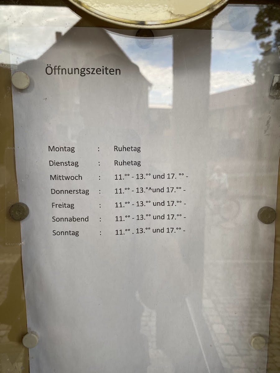 Gaststätte 'Zur Königslinde' Hotel 3