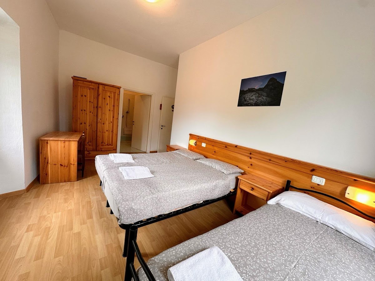Pensione Cernuschese Madonna Del Lares Hotel 2