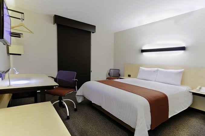 City Express by Marriott Irapuato Norte Hotel 2