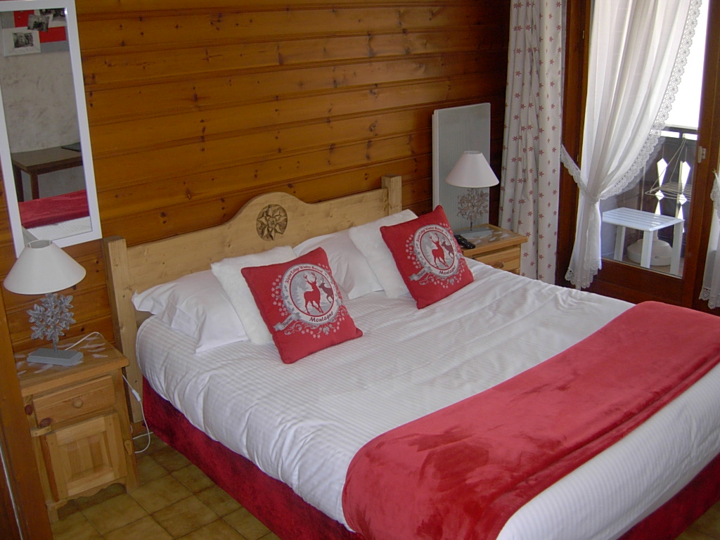 HOTEL AU BOIS DE LUNE Hotel 3