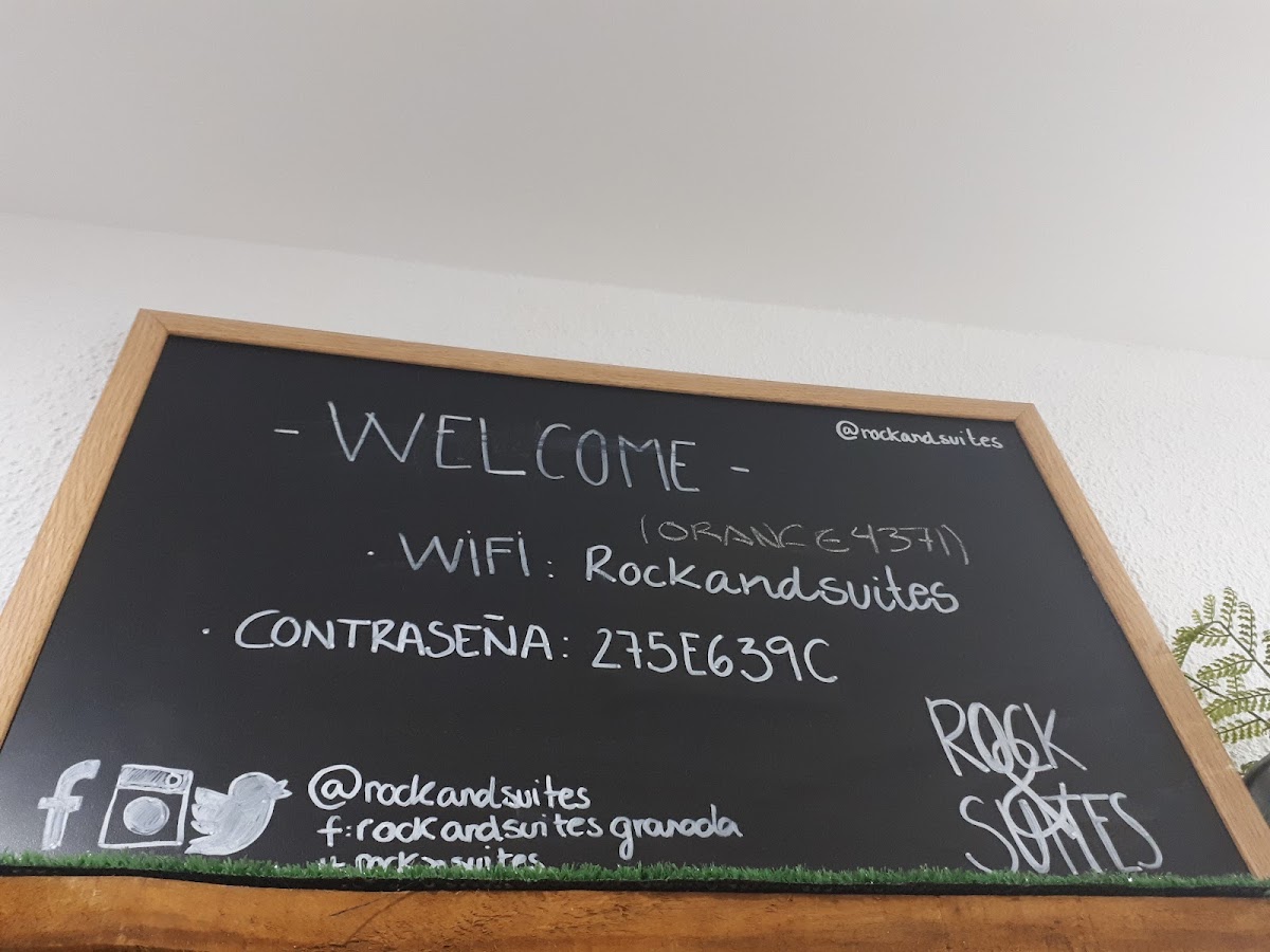 Rock and Suites Granada Hotel 2