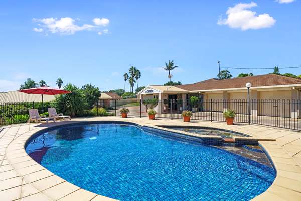 Comfort Inn Glenfield Hotel 3