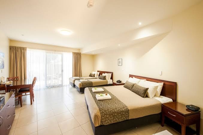 Strath Motel Hotel 2