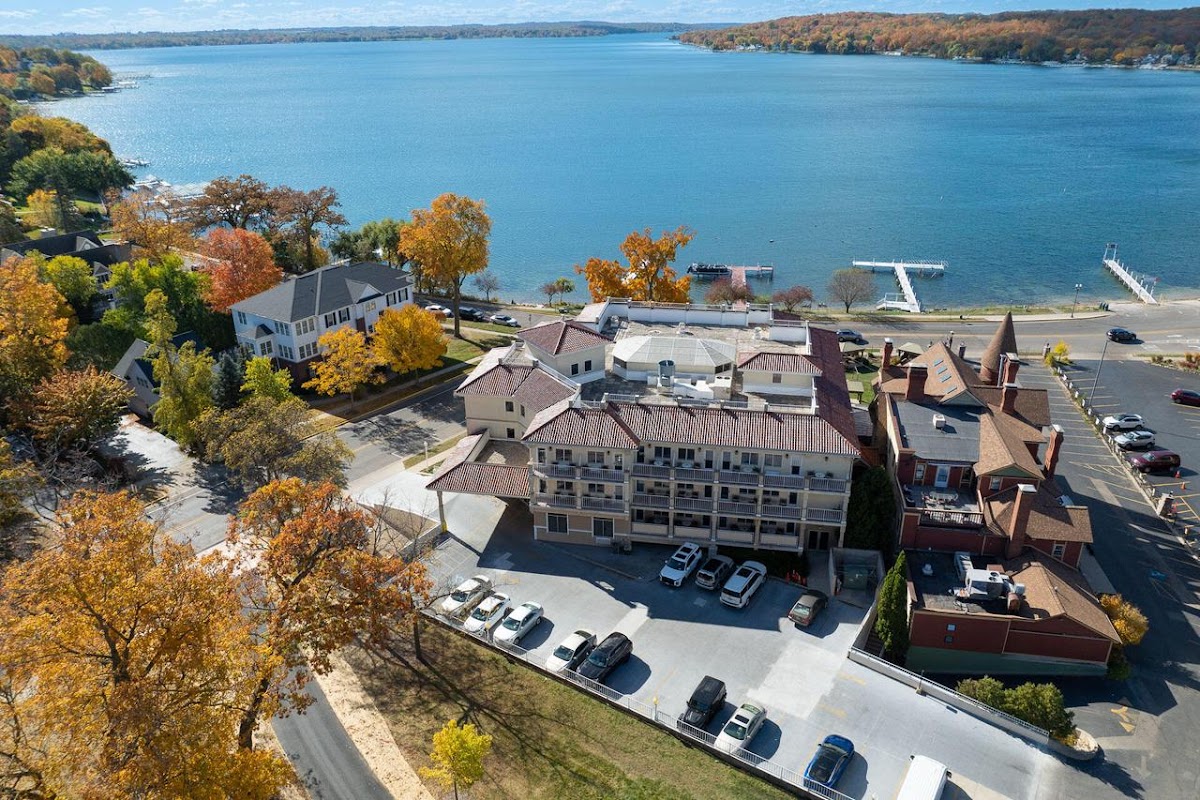 Bella Vista Suites