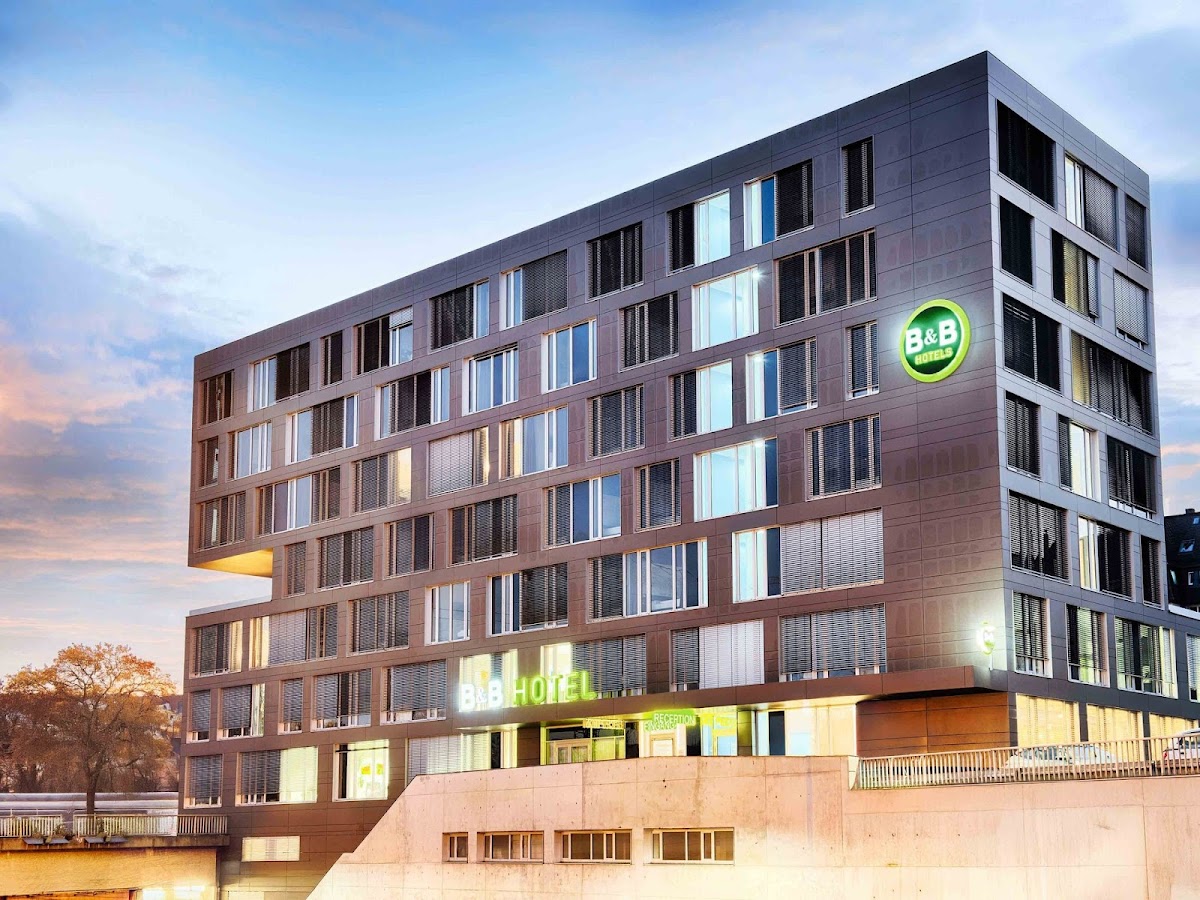 B&B HOTEL Ulm Hotel 1
