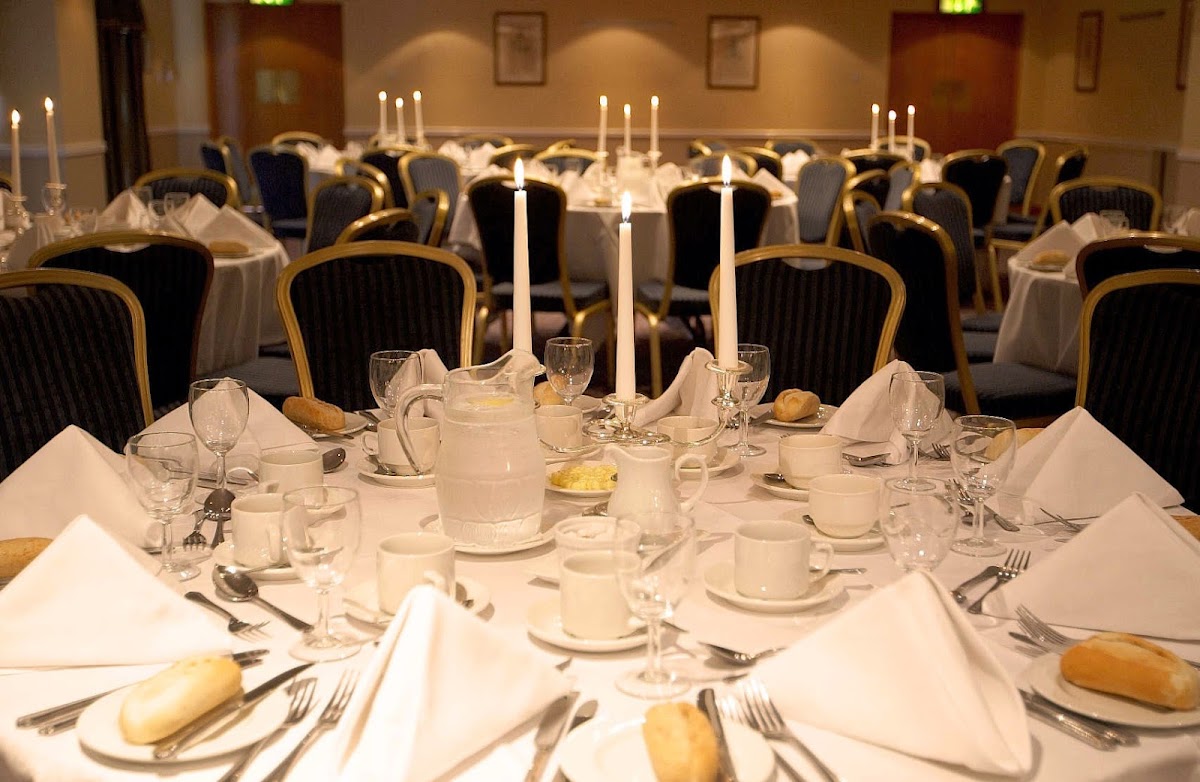 Bridgewood Manor Hotel & Spa