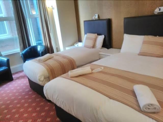 Palm Court Hotel and Burlington Function Suite Hotel 2