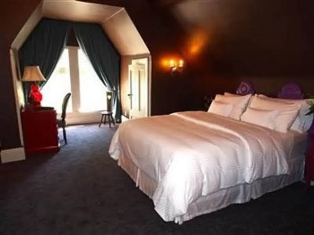 Patterson Inn Hotel 3