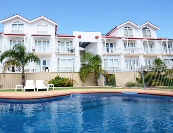 The Jetty Resort