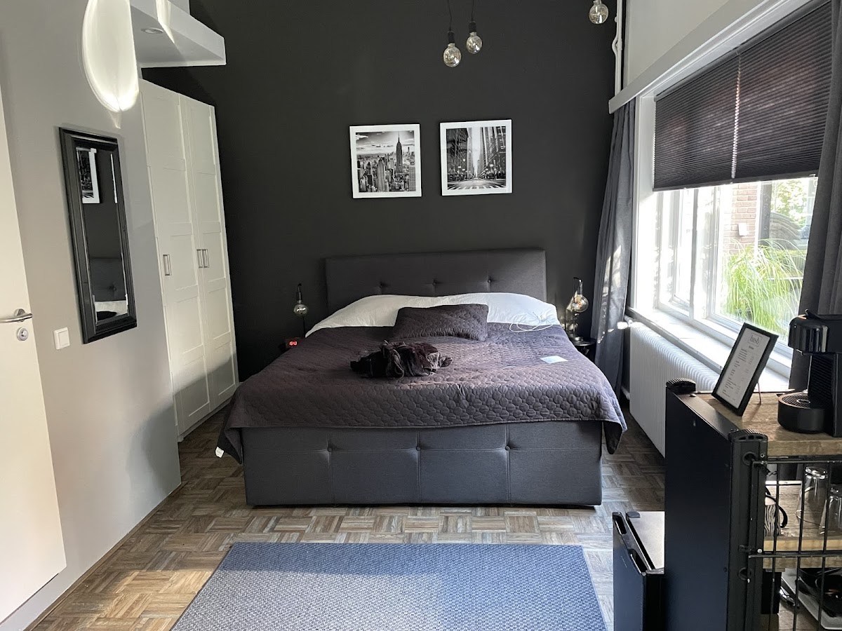 Hush Bed & Breakfast Hotel 2