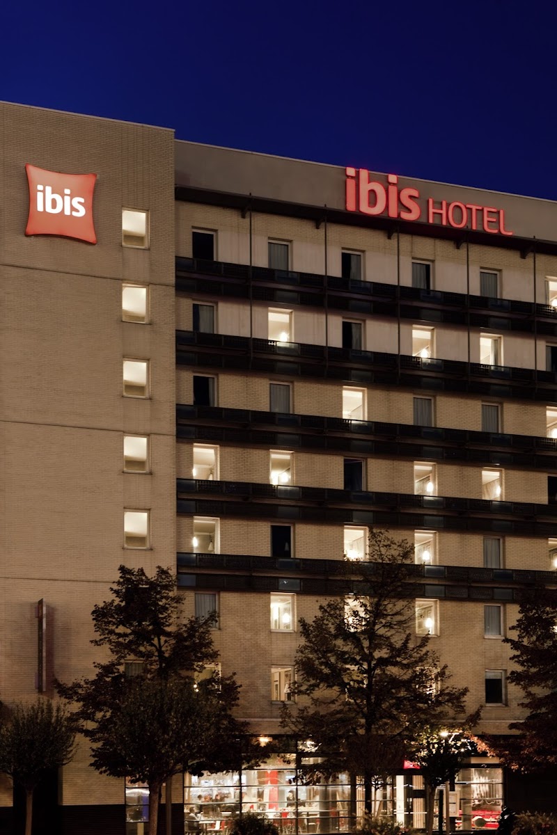 ibis Paris Porte de Clichy Centre Hotel 2