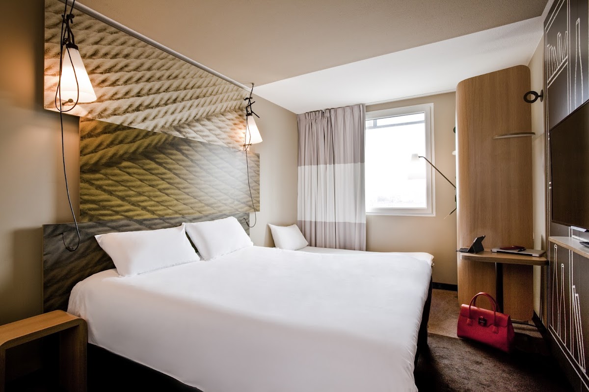 ibis Paris Porte de Clichy Centre Hotel 3