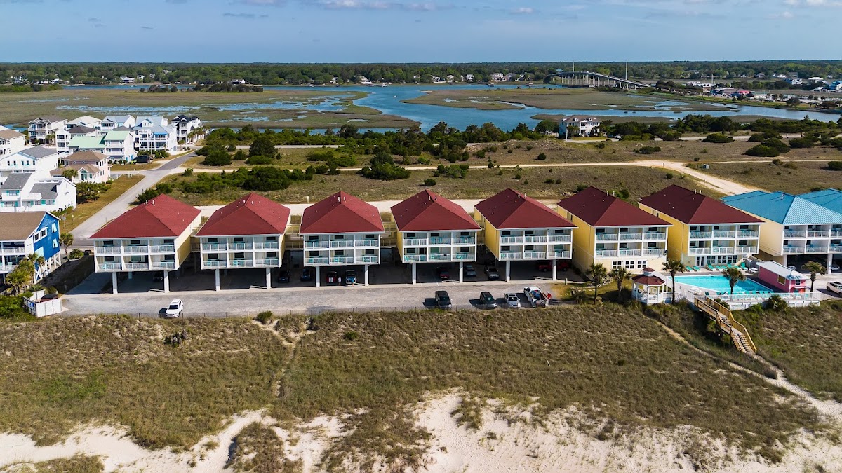 Islander Inn