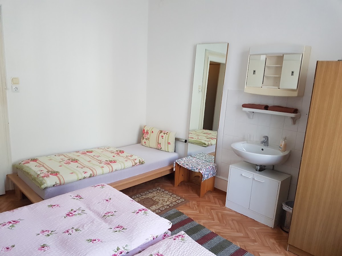 Fremdenzimmer Hotel 2