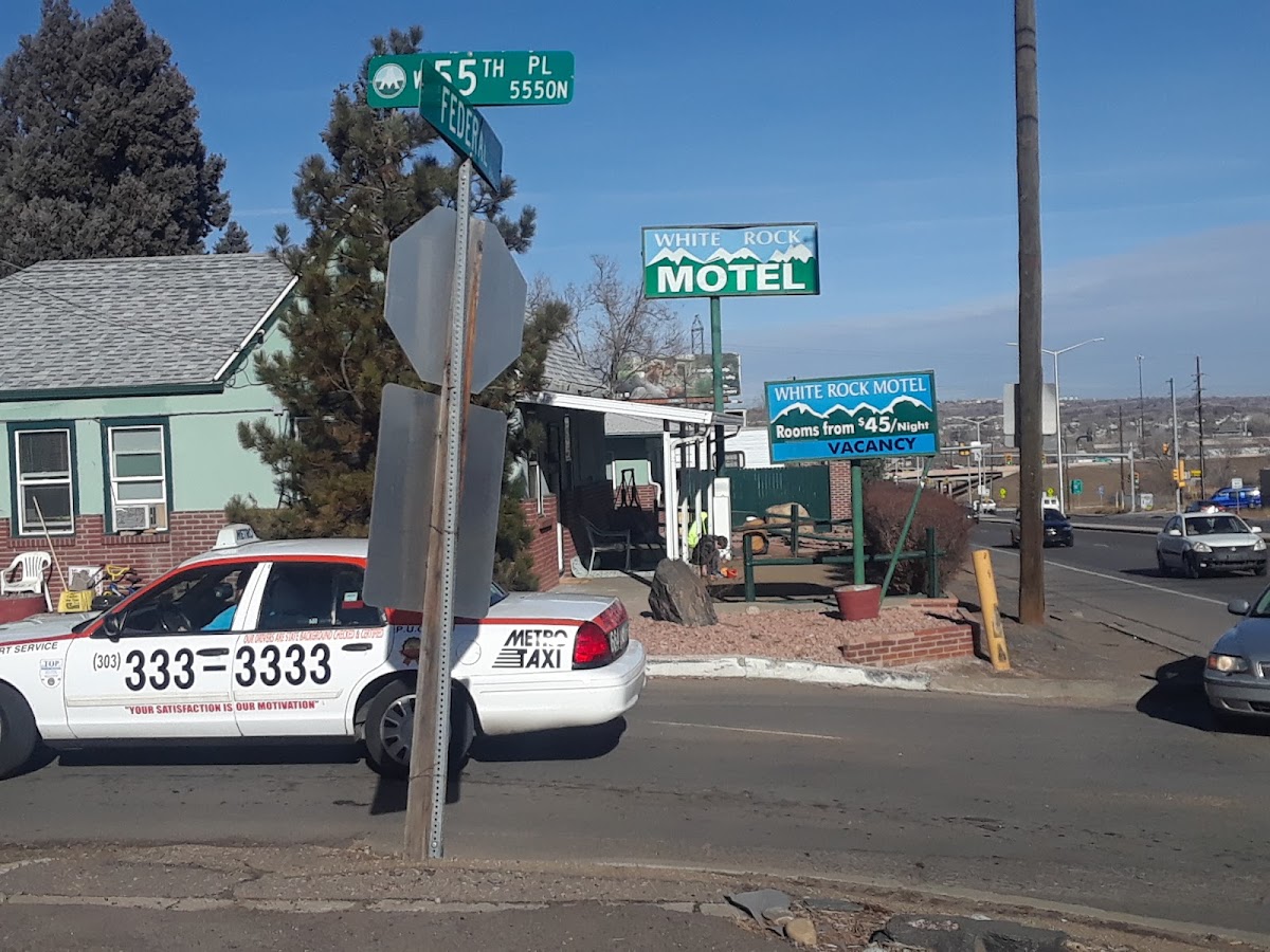 White Rock Motel & RV park