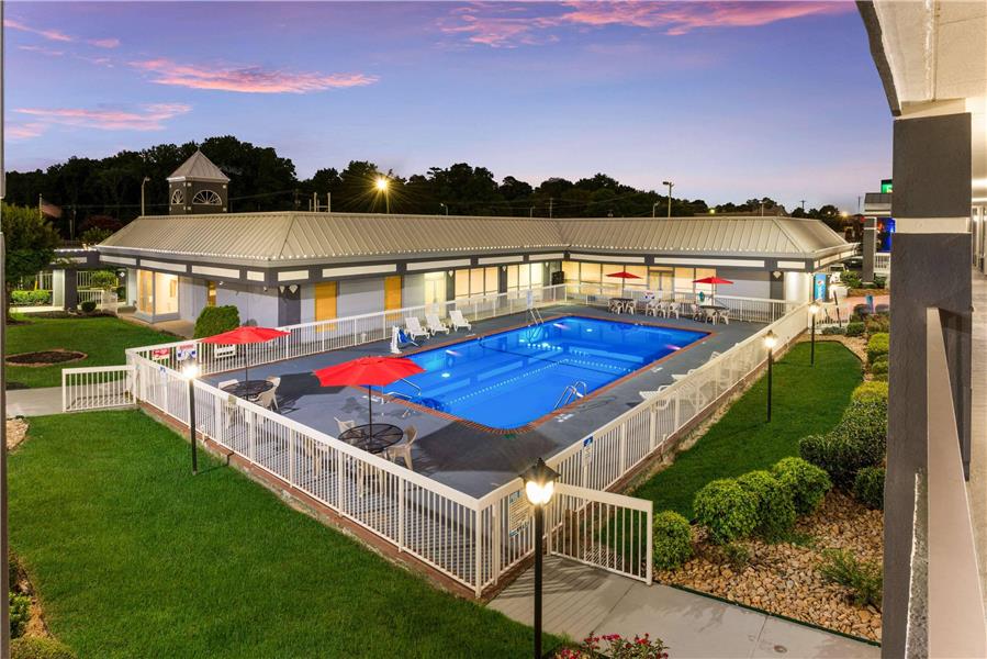 Quality Inn Concord Kannapolis Hotel 3