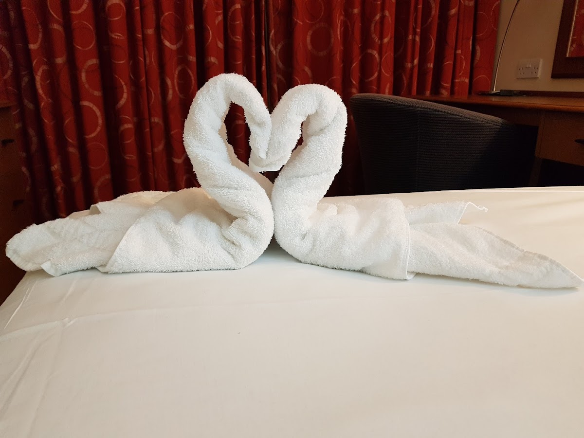 Airport Inn Gatwick Hotel 3
