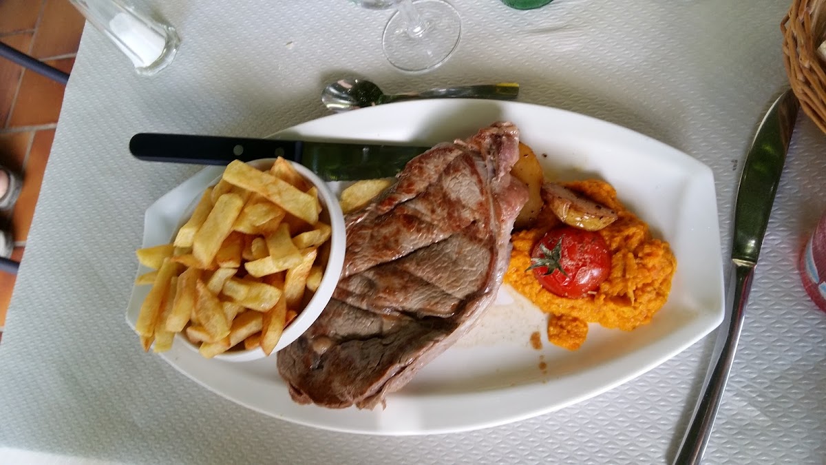 Hôtel Restaurant Les Stalagmites Hotel 3