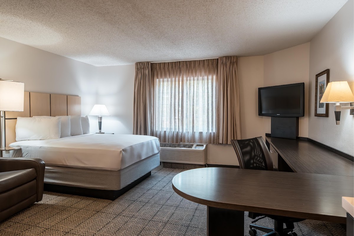 Sonesta Simply Suites Fort Worth Fossil Creek Hotel 2