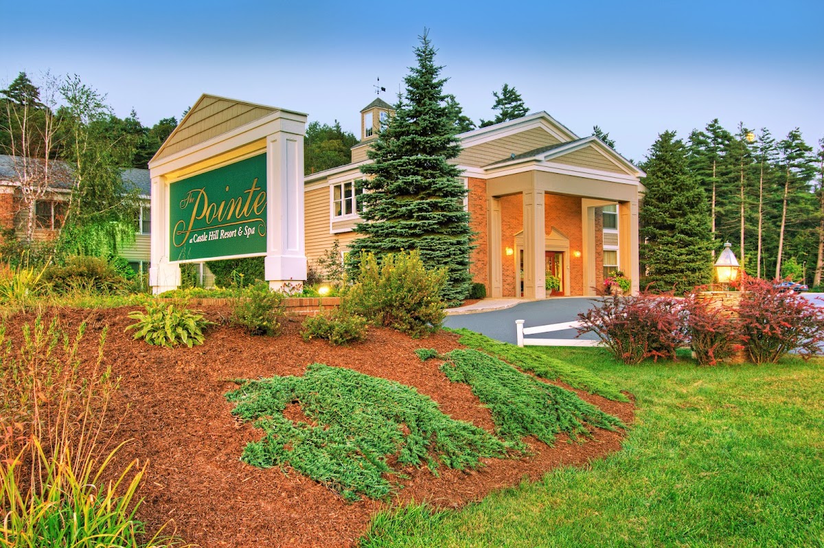 The Pointe at Castle Hill