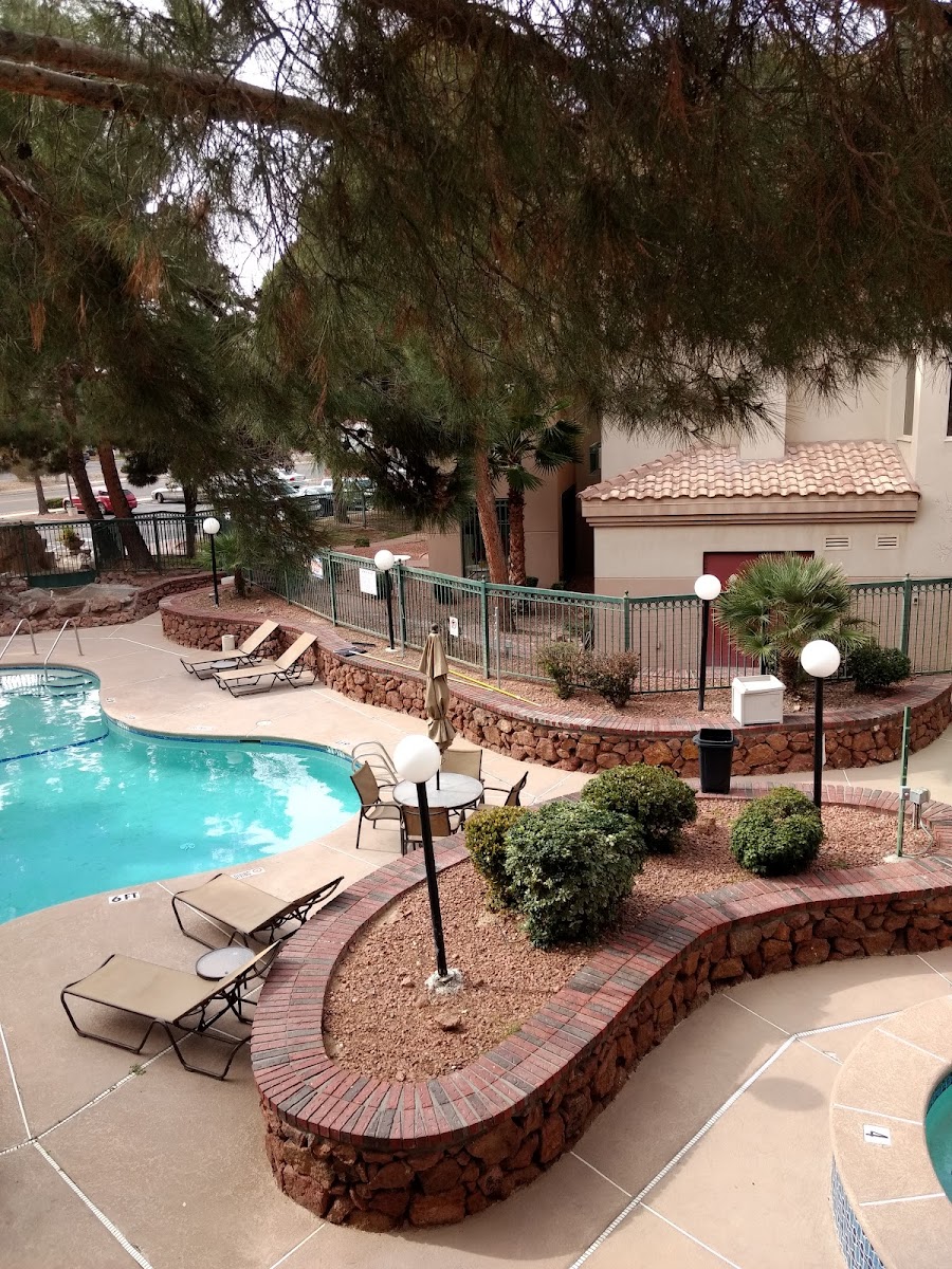 Hawthorn Extended Stay by Wyndham El Paso Hotel 3