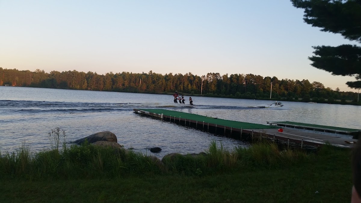 A Lot of Lakes Resort