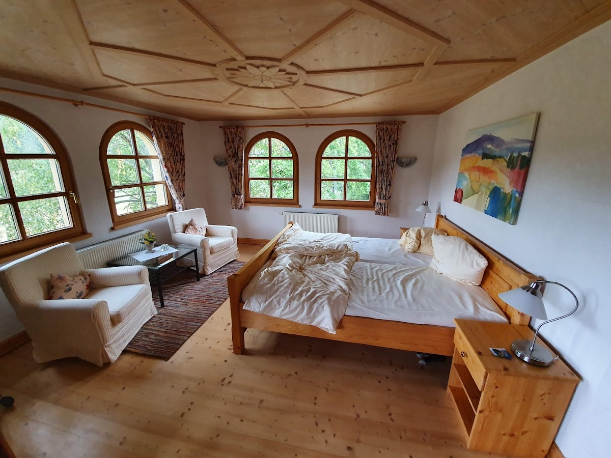 Ante Romantikhof Alte Wiesen Hotel 2