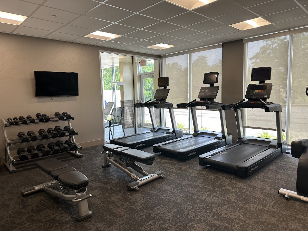 Fairfield by Marriott Inn & Suites Lexington East/I-75 Hotel 2