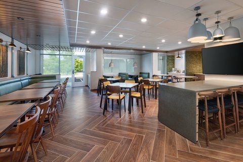 Fairfield by Marriott Inn & Suites Lexington East/I-75