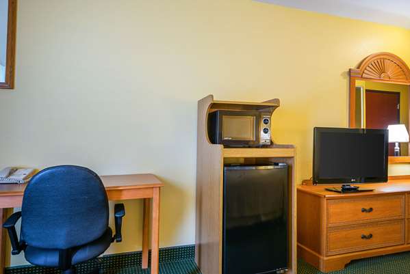 Quality Inn & Suites Franklin