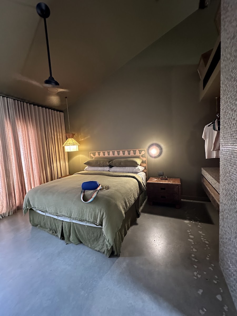 Sun Ranch Hotel 2