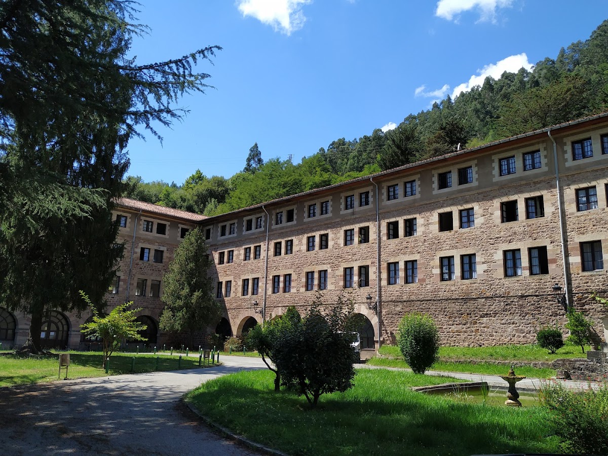 Santuario de Nuestra Señora de Las Caldas Hotel 2