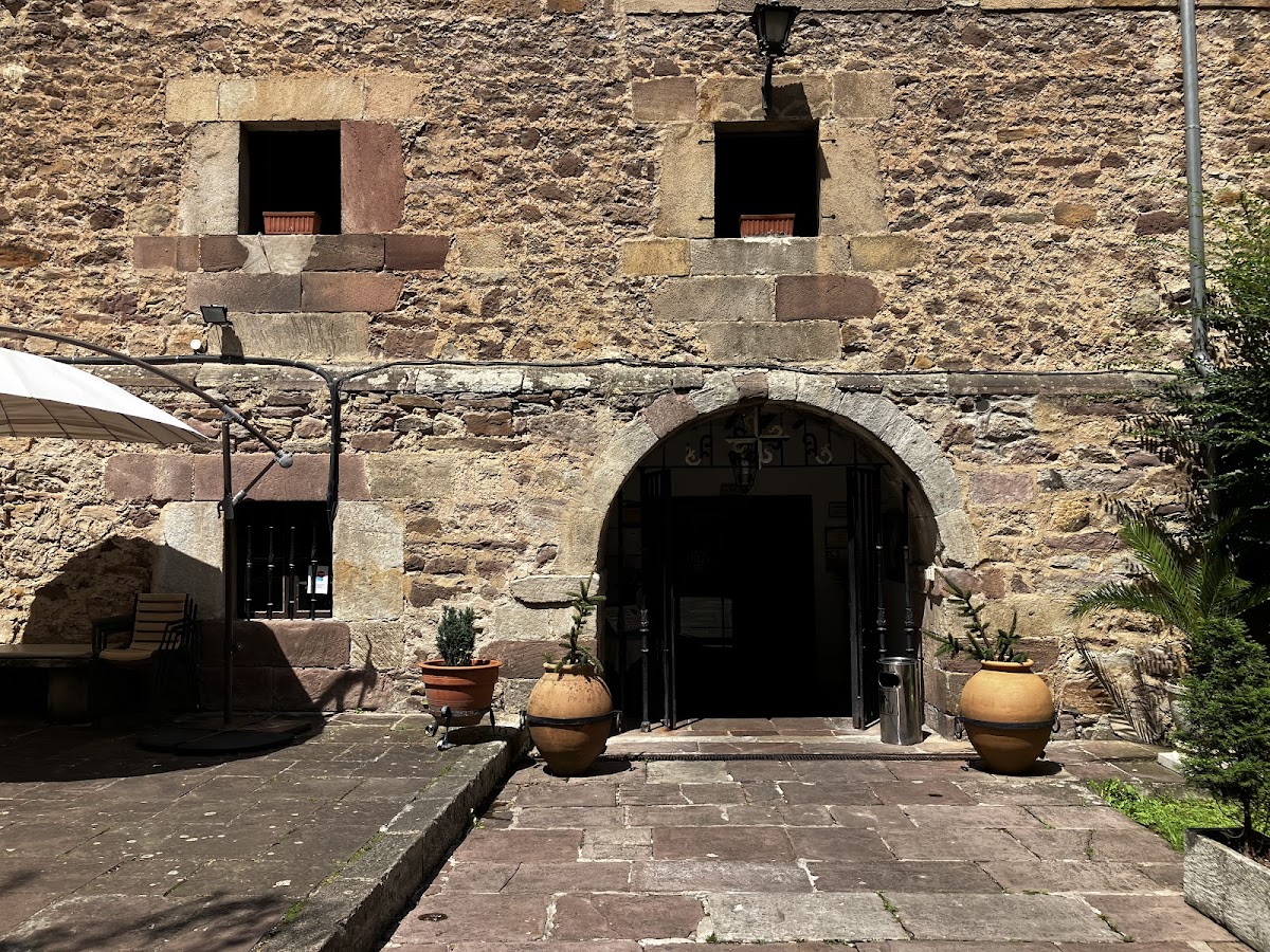 Santuario de Nuestra Señora de Las Caldas Hotel 3
