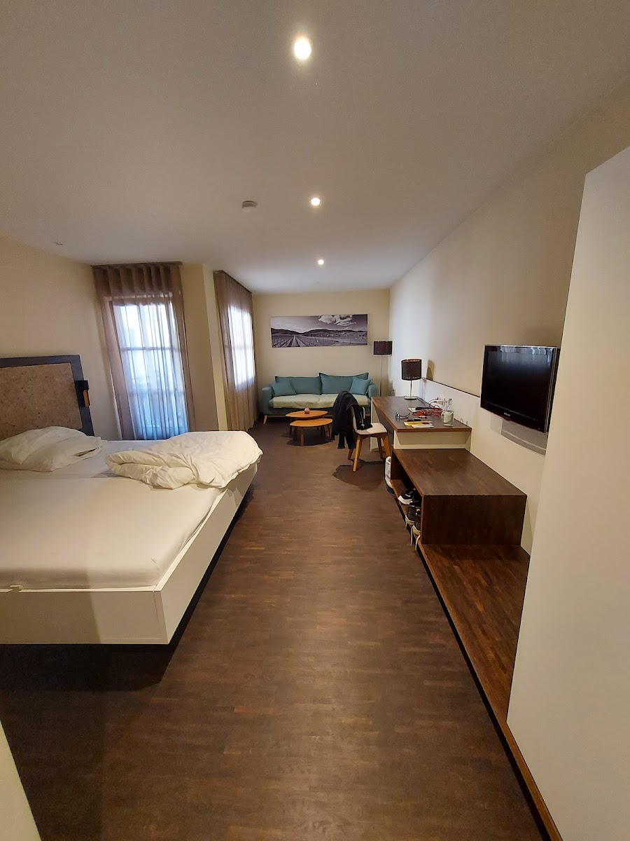 Hotel-Restaurant Winzerhof, Fam. Stefan Becker Hotel 2