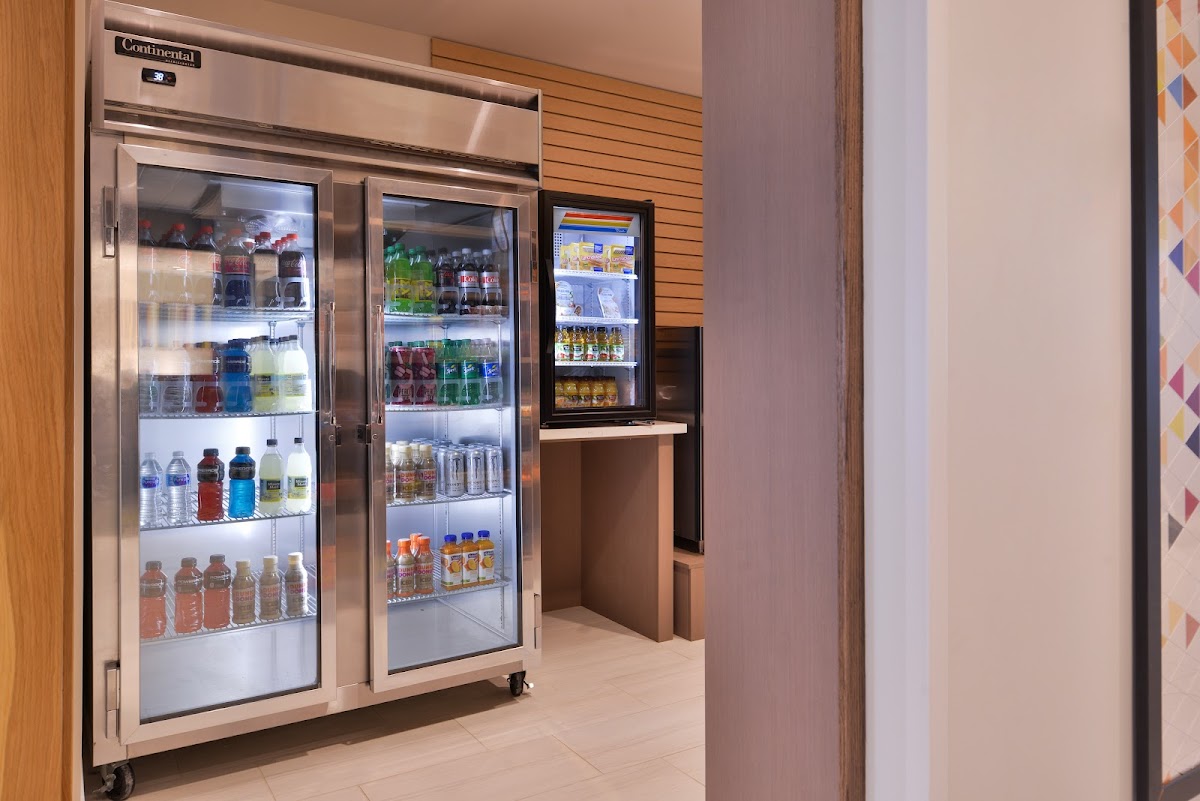 Holiday Inn Express & Suites Marshalltown by IHG Hotel 2