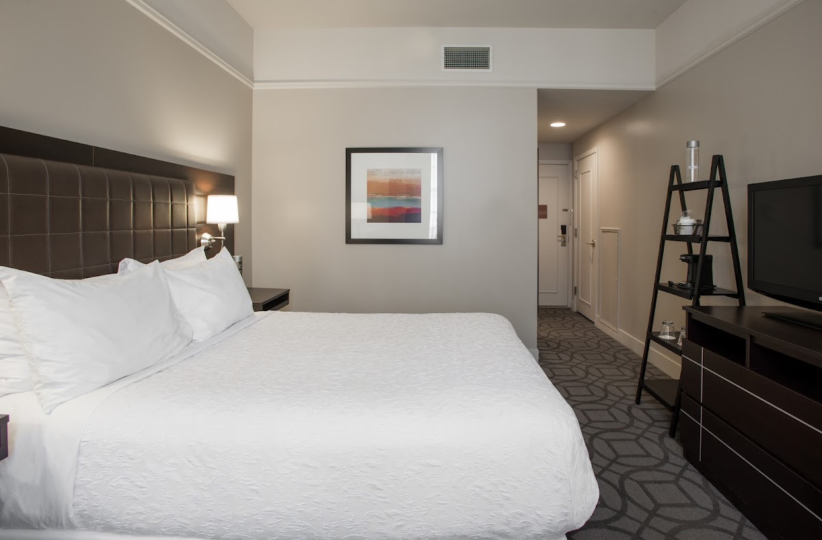Magnolia Hotel Omaha