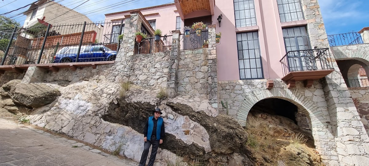 Casa Num 11 - Arquitectos