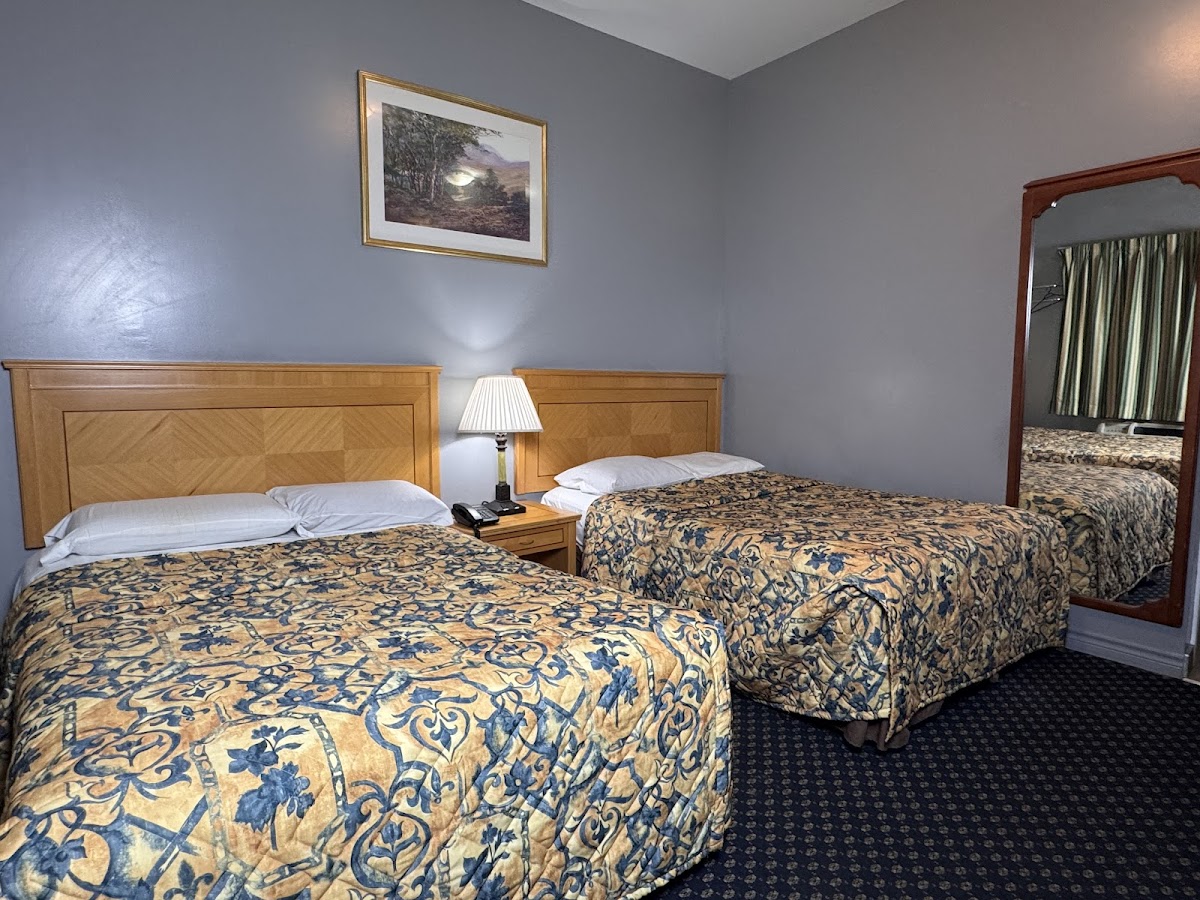 Wayfare Motel Hotel 3