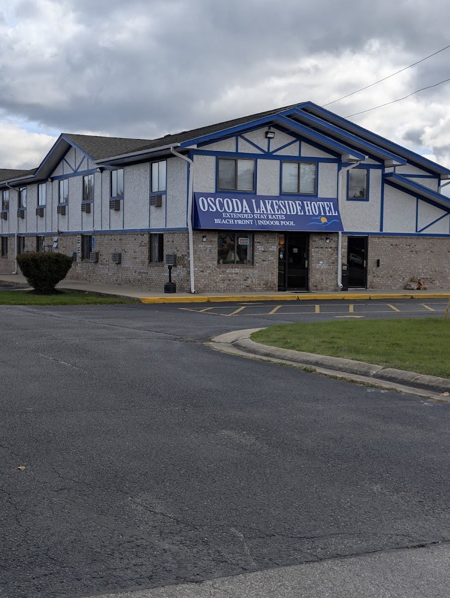 Oscoda Lakeside Hotel